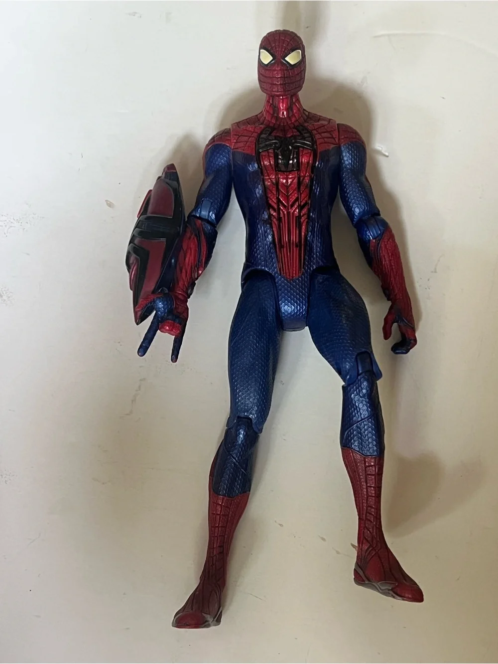 Amazing Spider-Man 10 Inch Hasbro Action Figure Marvel Electronic Talking 2012